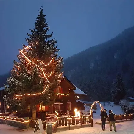 Val Des Dix Hotel Couta